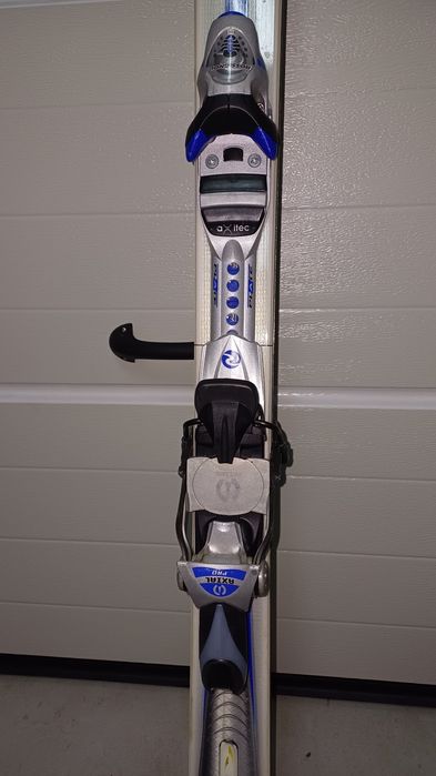 Narty Rossignol power Cobra