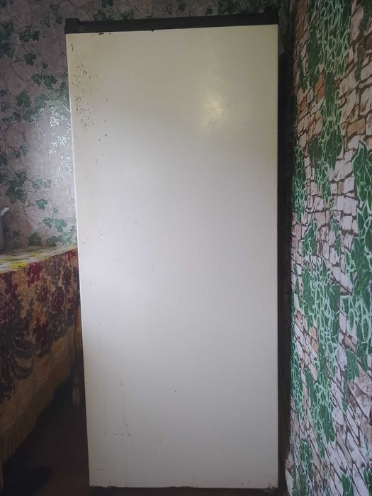 Продам холодильник Донбас б/у