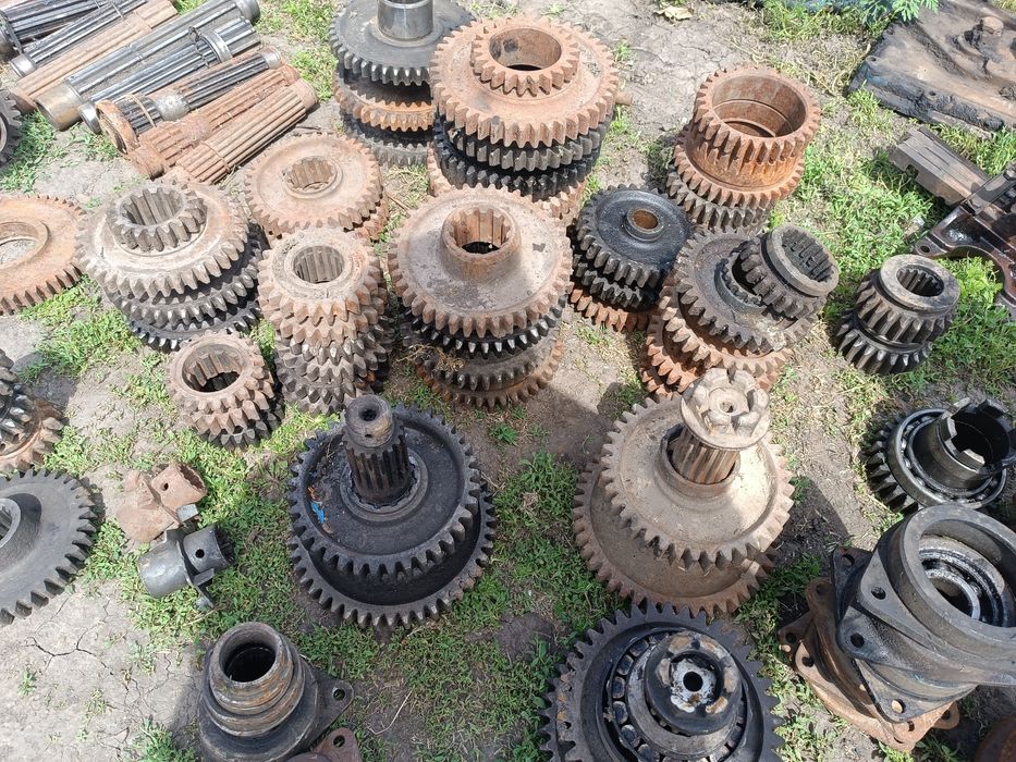 корпус КПП коробка шестерня запчастини МТЗ 50 80 82