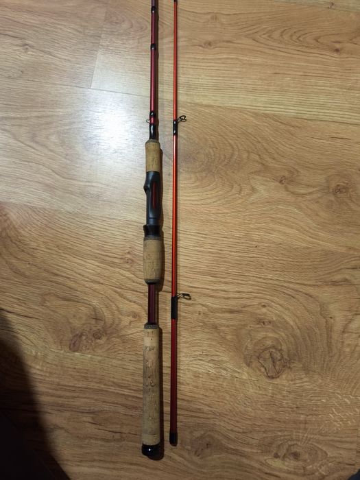 Carreto daiwa pr100 e cana abu Garcia Tormentor2 sem uso