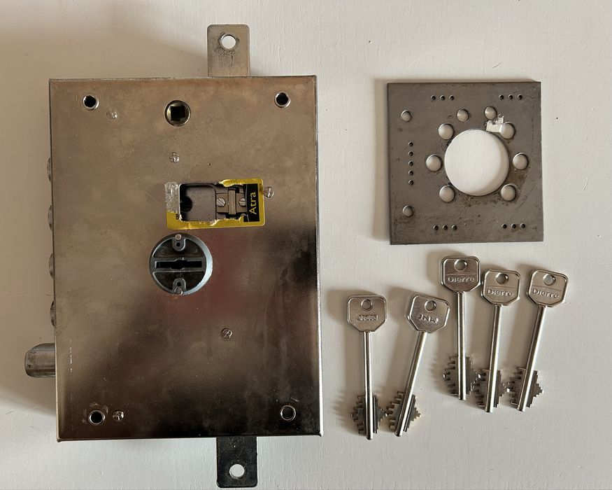 Fechadura Dierre