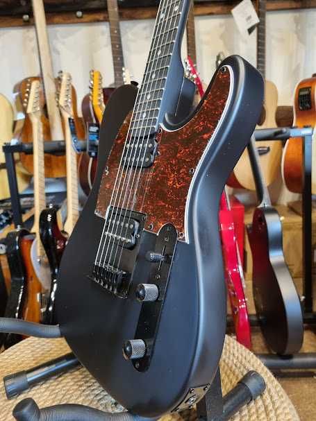 Satin Black Series Ambra Telecaster  gitara elektryczna 2xhumbucker