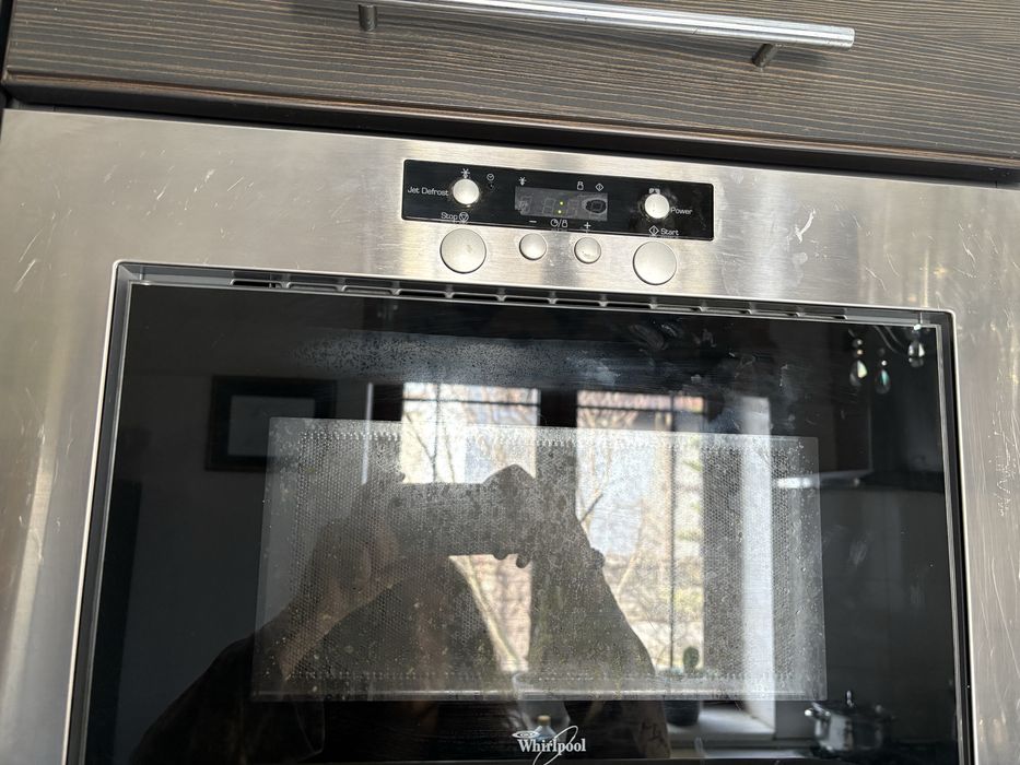 микроволновка Whirlpool