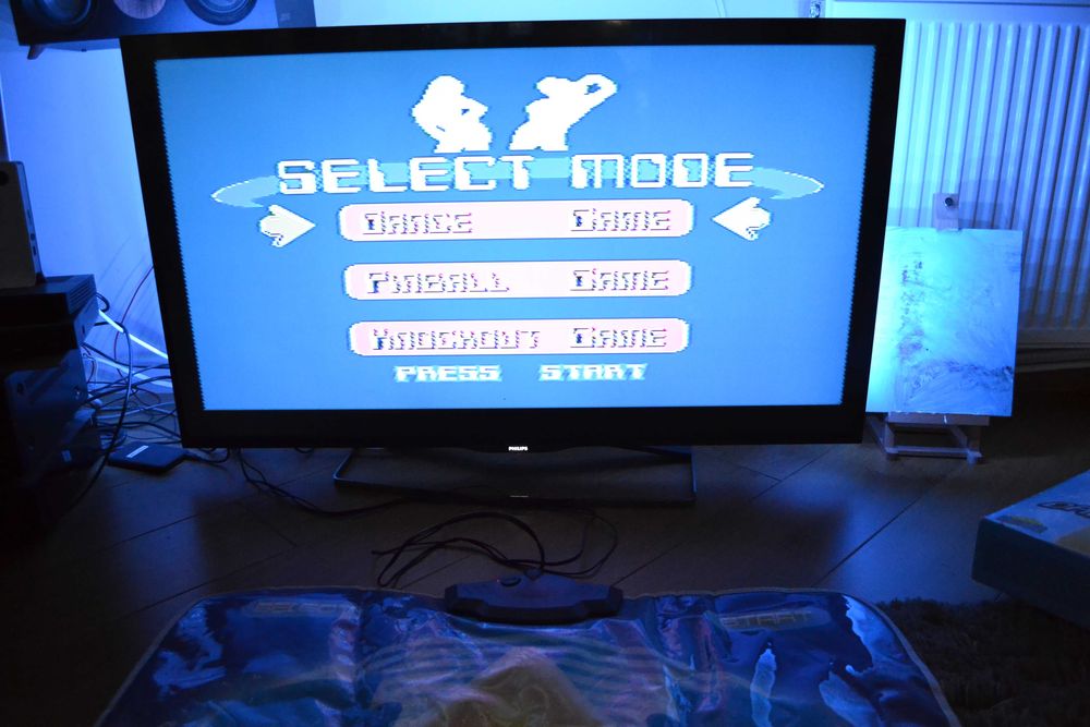 Dance Party gra elektroniczna mata do tańczenia 8 bit klasyka