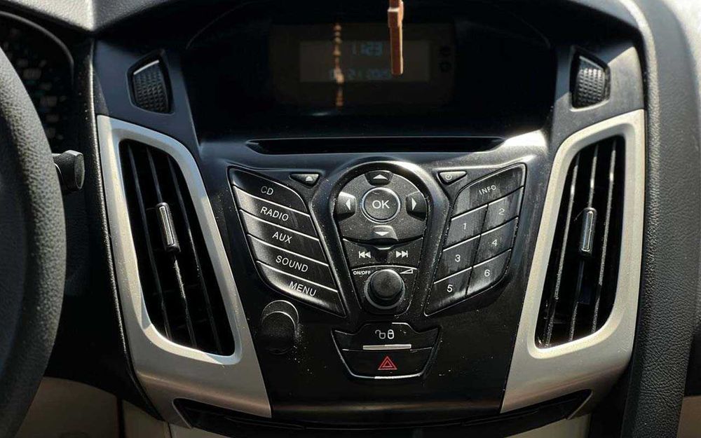 Ford Focus 2012 року