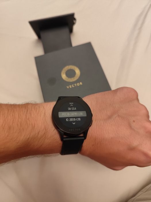 Zegarek Vector Luna smartwatch 46mm