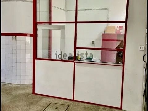 Armazem / Garagem com licença de serviços Porto centro