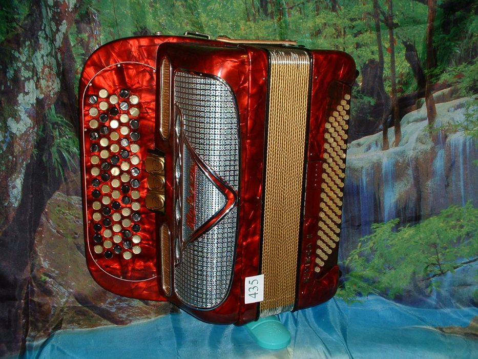 Avenda Accordion R, No. 43564285005010561121