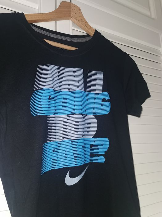 T-shirt Nike.                   .