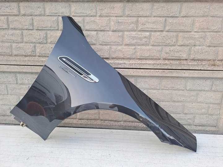 Крыло правое крило праве Mercedes AMG GT 4 разборка розборка A290