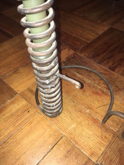 Castiçal ferro bom estado