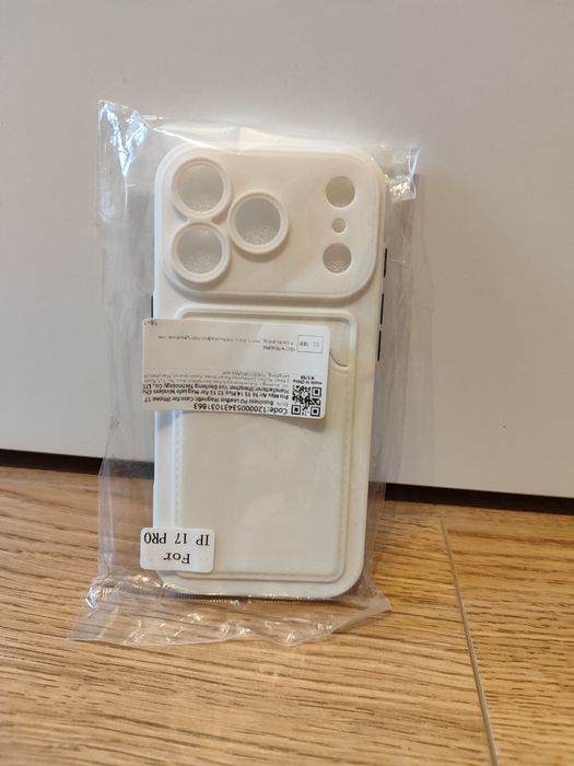 Case Iphone 17 pro (NOWE)