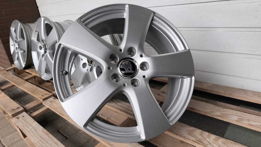 Felgi aluminiowe 17" Skoda Seat Vw Audi  5x112 7J ET48,5 (OL800F)
