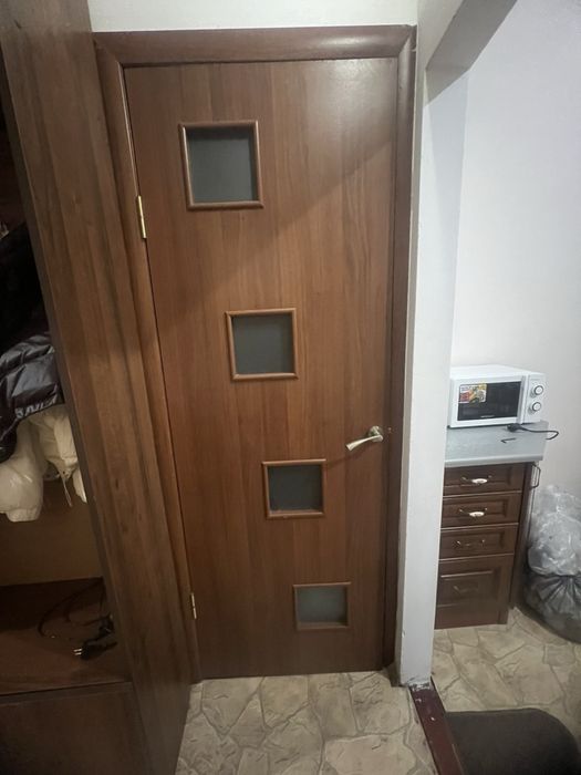 Продам двері МДФ та деревʼяні