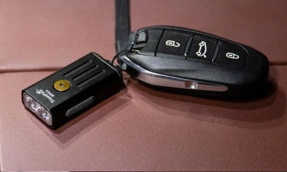 Ліхтар наключник  TrustFire minix