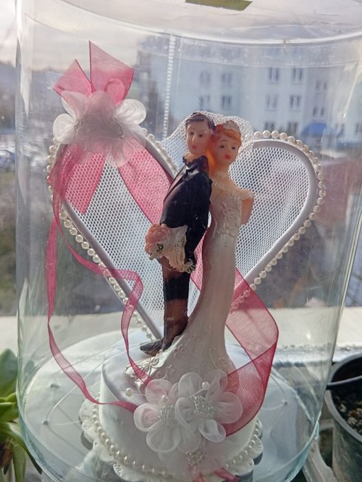Figurka na tort ślubny