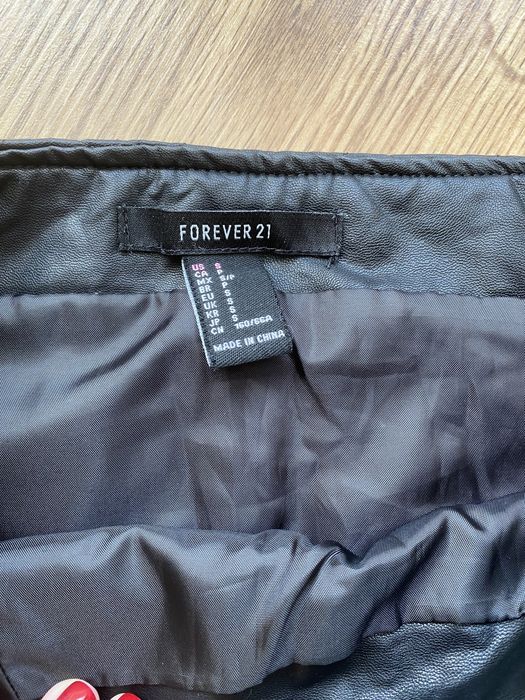 Спідниця forever 21 з еко шкіри