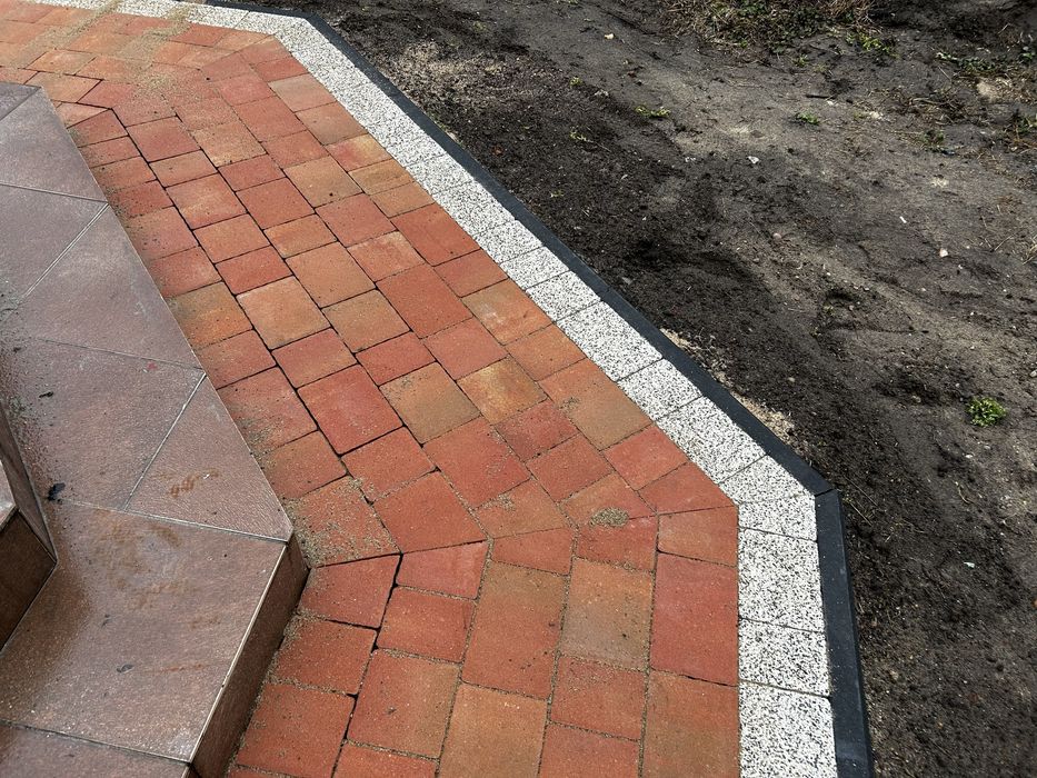 Układanie kostki brukowej, wylewki betonowe, przycierane betonu