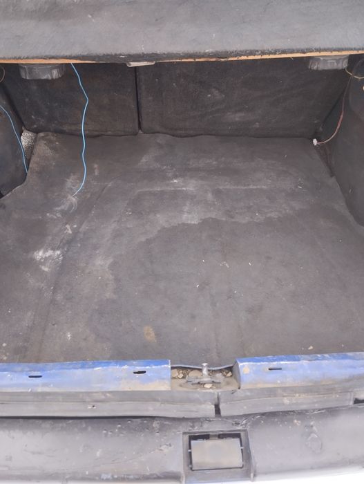 Продам автомобіль ОПЕЛЬ вектра 1.7 дизель