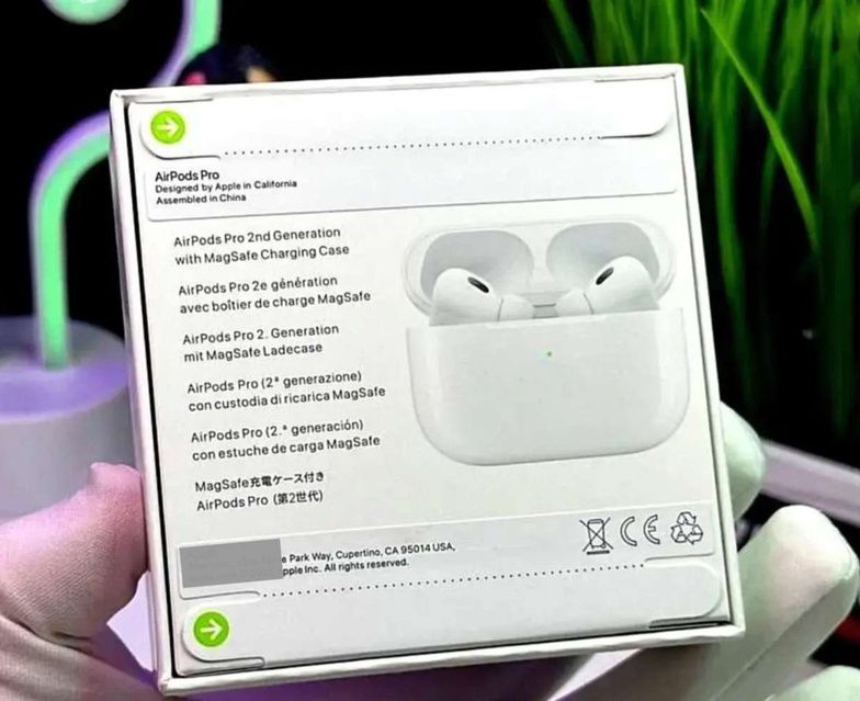 Навушники AirPods pro