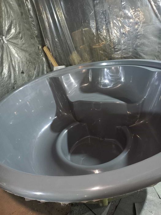 Пластикова вставка для вуличної купелі