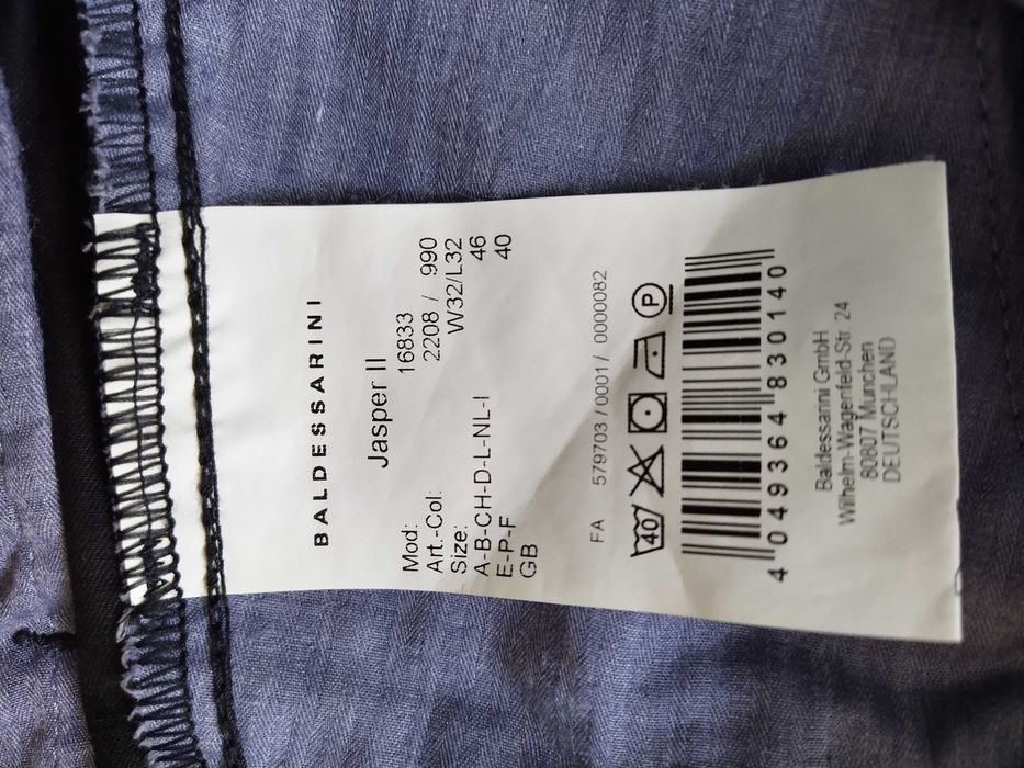 Штаны брюки чиносы Baldessarini.