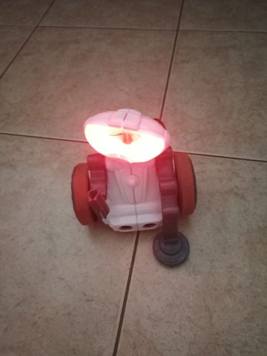 ROBOT sterowany programem