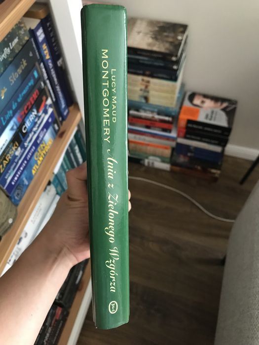 Ania z zielonego wzgórza Lucy Maud Montgomery wyd Literackie