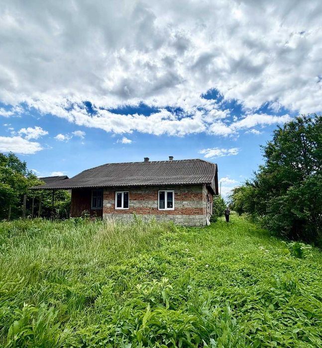 Продаж житлового будинку в с. Літиня, Дрогобицький район
