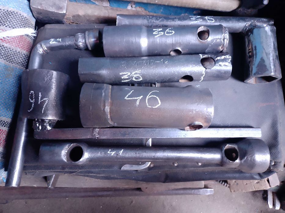 Ключи гаечные накидные, головки  б/у от 17 до 46 мм рожковые рычажные