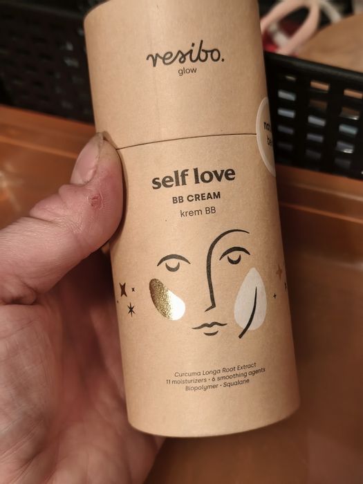 Krem BB firmy resibo nowy