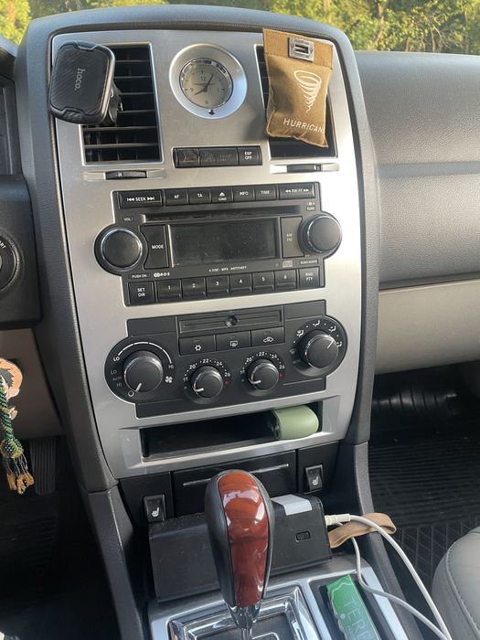 Крайслер 300с 2,72 обьем