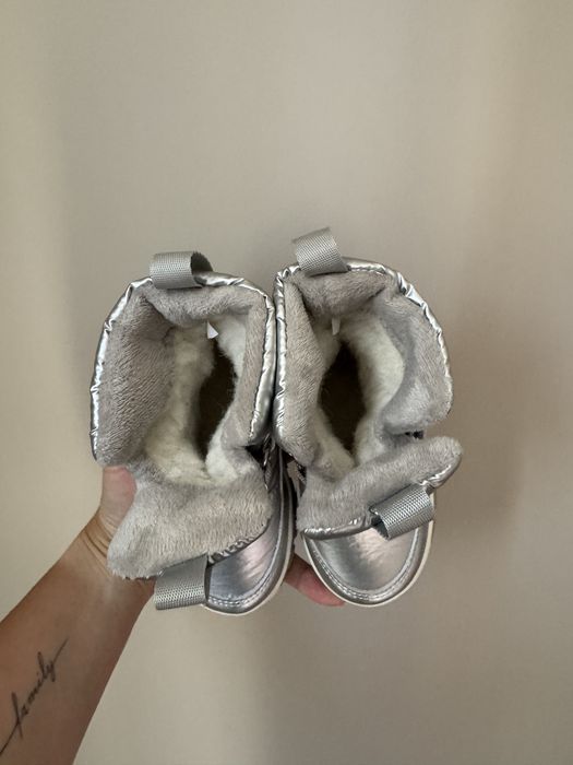 Зимові чобітки.