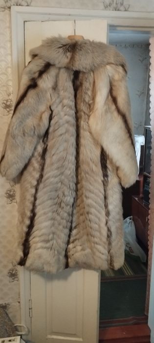 Зимние Шубы б.у.