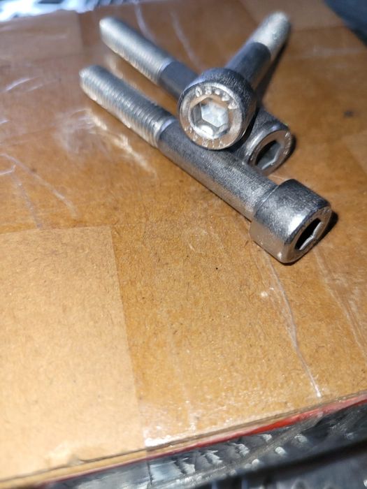 Śruba M8 x 60 A4 inox/kwasoodporna
