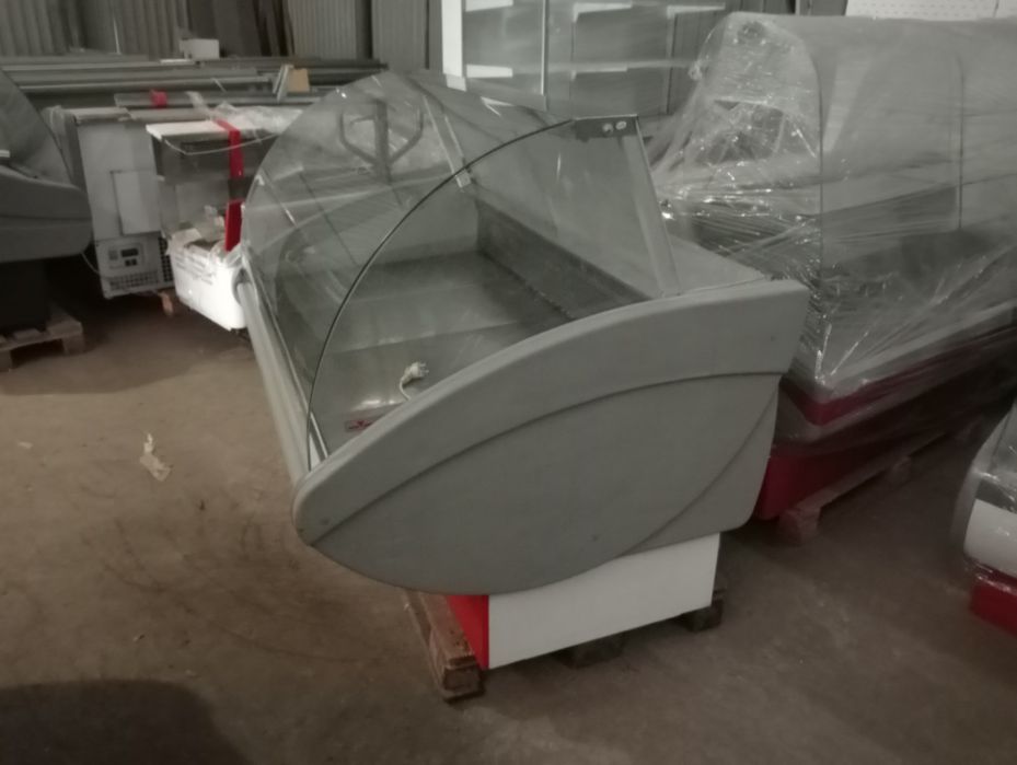 Вітрина холодильна гастрономічна