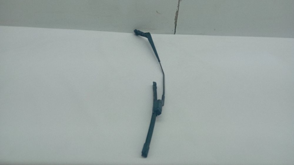 Haste / braço de escova limpa vidros frente direita NISSAN Pulsar Hatc