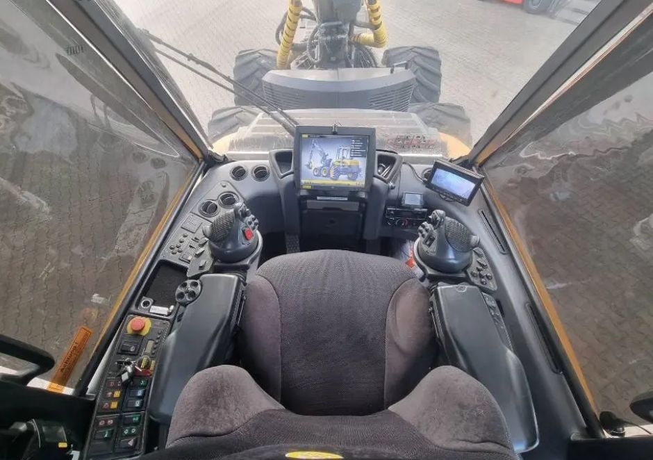 Harvester Maszyna leśna do ścinki drzew DREWNA Ponsse Beaver Na raty!