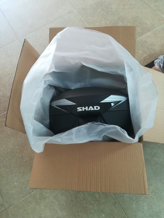 Conjuntos de malas Shad e apoios kawasaki Versys 650