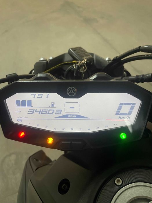 Yamaha MT07 2018 night fluo