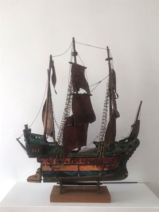 Linda miniatura Barco ,