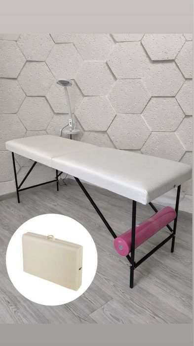 Кушетка масажна для салону