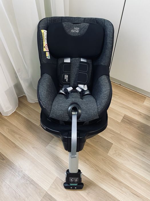 Автокрісло поворотне Britax-Romer Dualfix I size з 3 міс.до 4 років