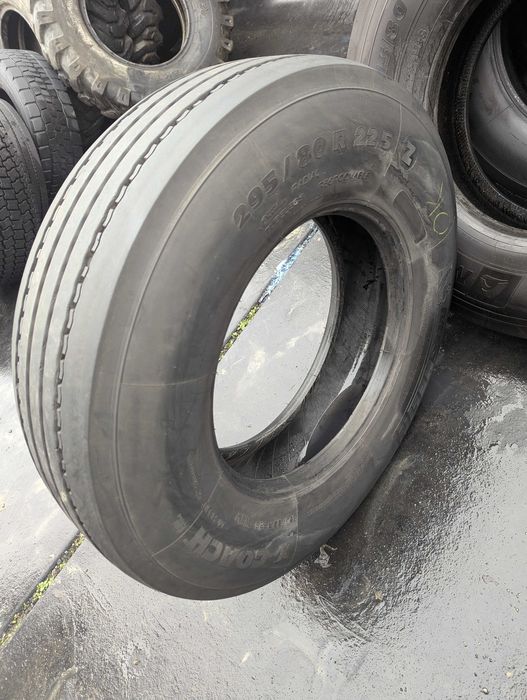 295/80R22.5 Michelin X Coach Z przód