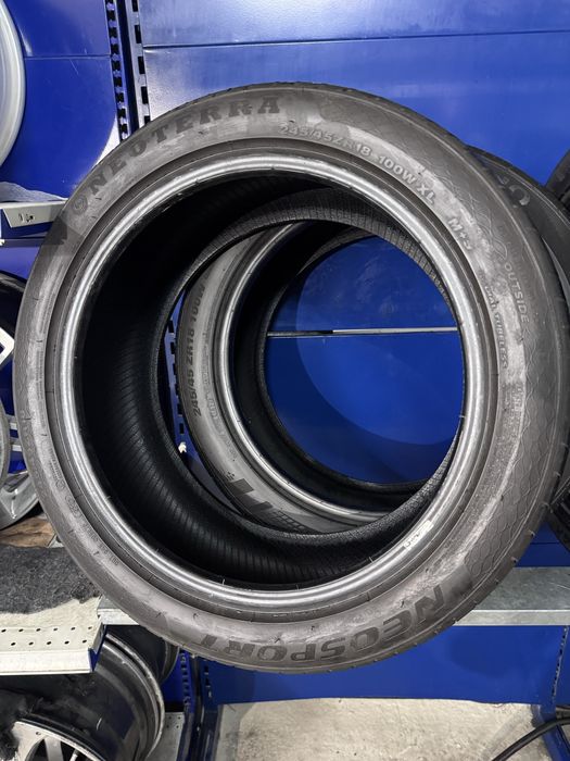 245/45r18 Kunho Ecsta 4x 245 45 r 18 Neoterra neosport літо