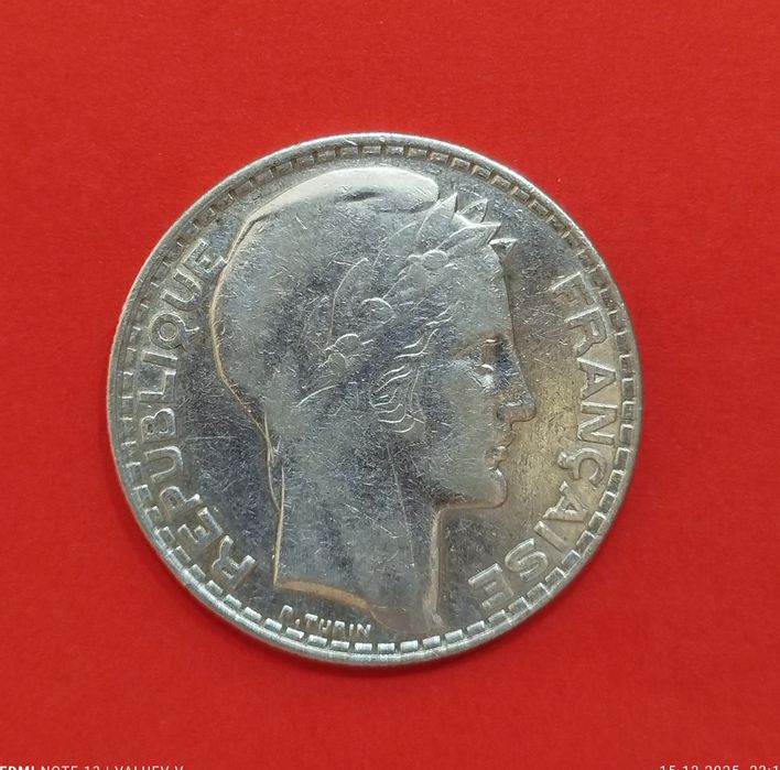 СРІБНА монета 20 франків 1933 р. 20 гр. Читати Опис!