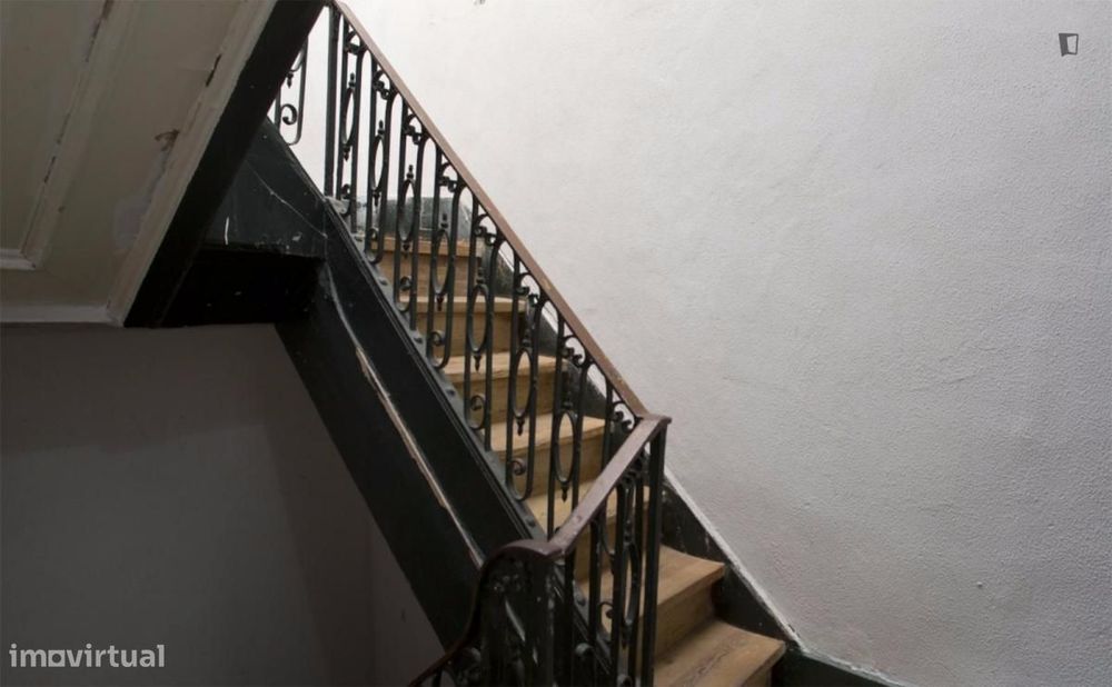 Quarto - localizado em Bairro Alto Lisbon