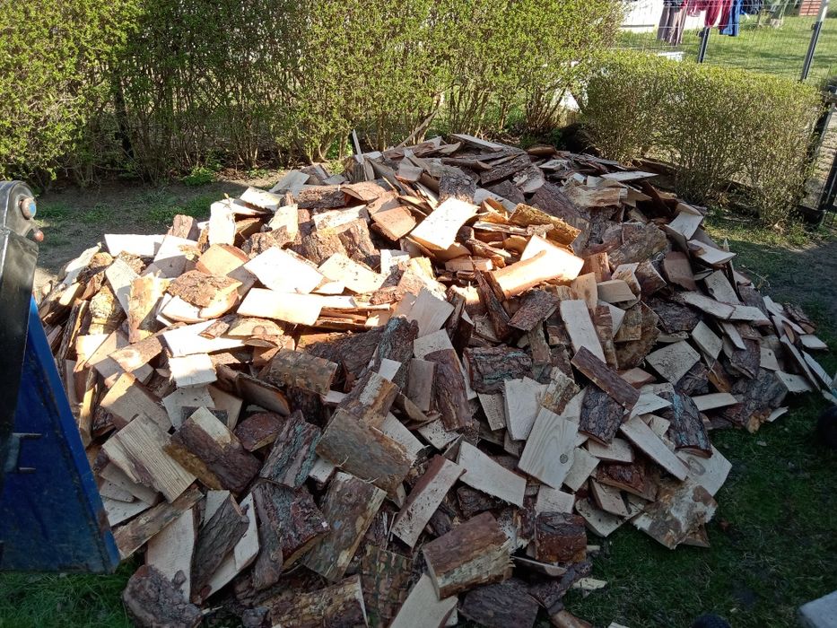 Drewno opałowe,rozpałkowe , zrzyny sosnowe , klepki Transport