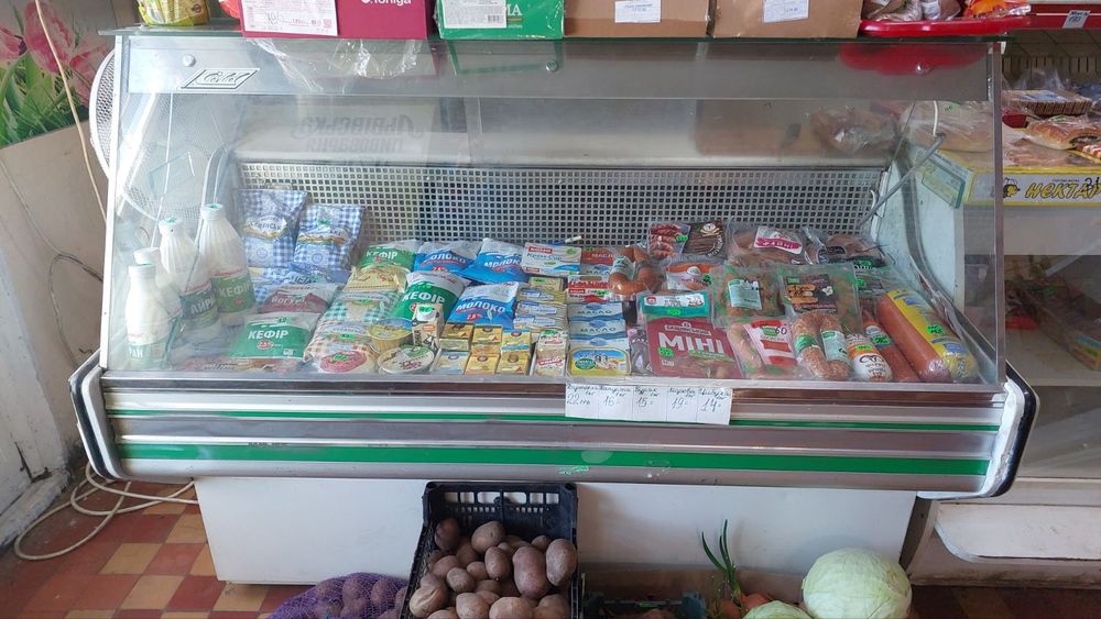 Продам холодильні вітрини та кондиціонер