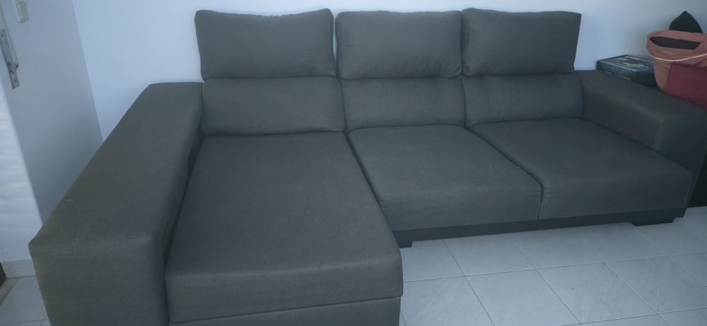 Sofá chaise longue + /4 assentos